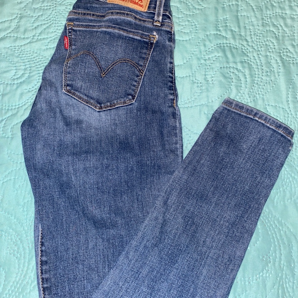 Levi super skinny jeans